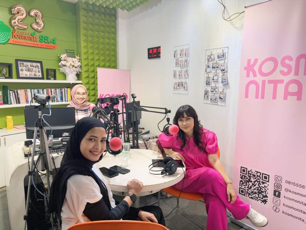 Talkshow Radio Kosmonita