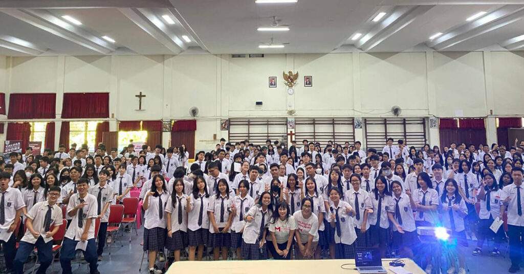 Anti Bullying di SMA Santa Maria